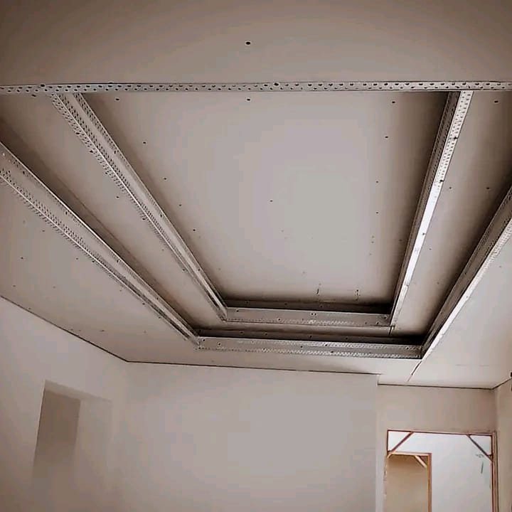 5 Mountains Projects |  Carpentry, Partitions, Bulkhead, Kitchen, Cupboards, Wardrobes Interior & Exterior, Painting, Wallpaper