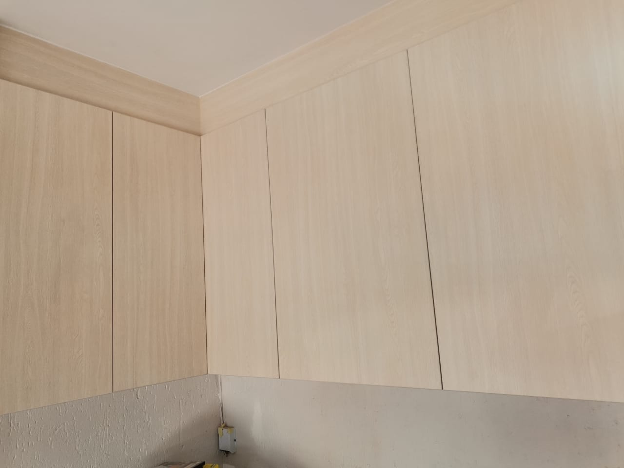 5 Mountains Projects |  Carpentry, Partitions, Bulkhead, Kitchen, Cupboards, Wardrobes Interior & Exterior, Painting, Wallpaper