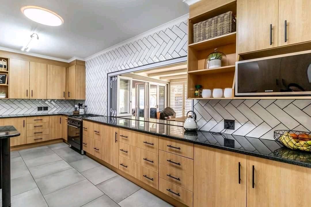 5 Mountains Projects |  Carpentry, Partitions, Bulkhead, Kitchen, Cupboards, Wardrobes Interior & Exterior, Painting, Wallpaper