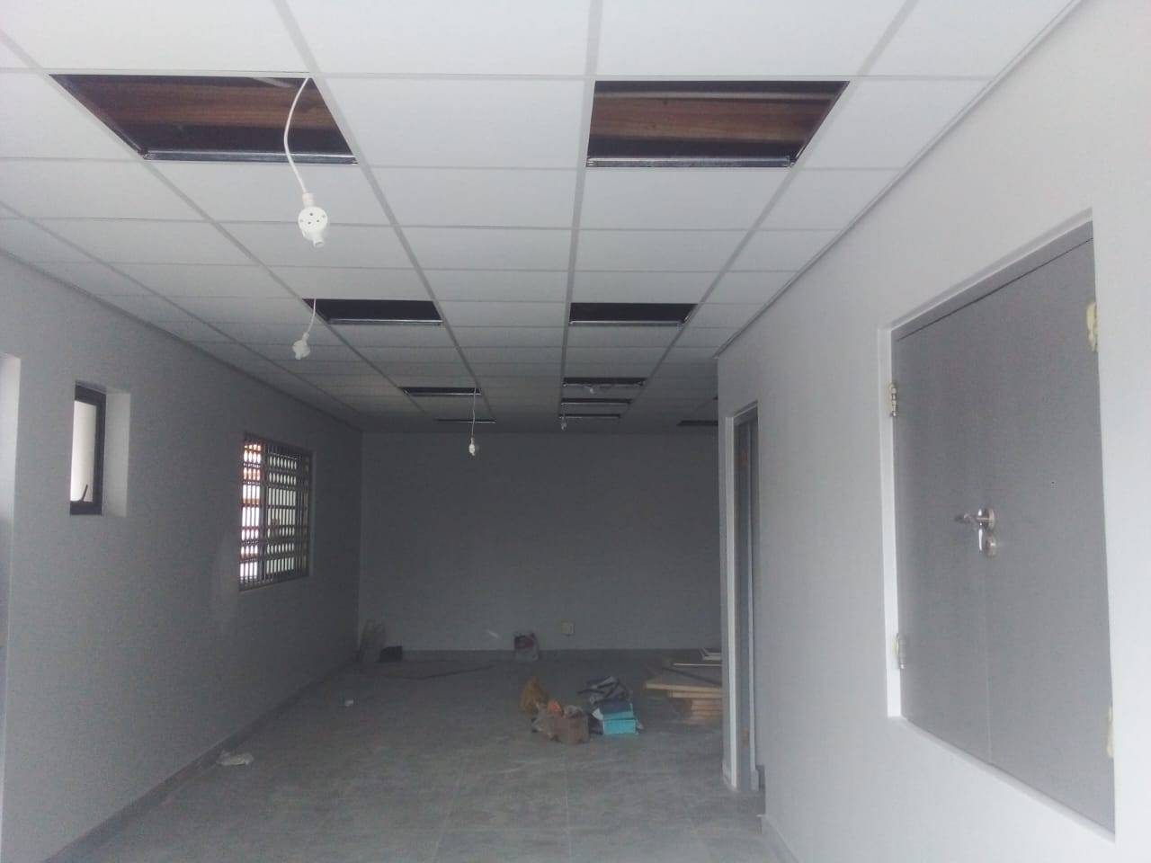 5 Mountains Projects |  Carpentry, Partitions, Bulkhead, Kitchen, Cupboards, Wardrobes Interior & Exterior, Painting, Wallpaper